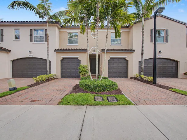 Old Palm Golf Club Residence photo 5