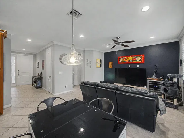 Old Palm Golf Club Residence photo 8