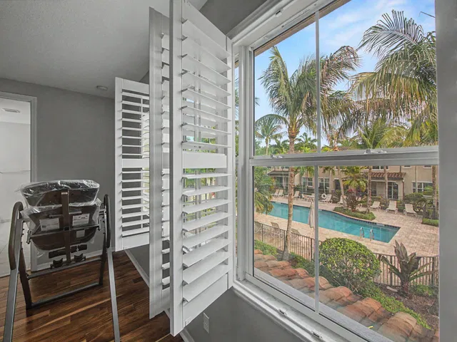 Old Palm Golf Club Residence photo 24