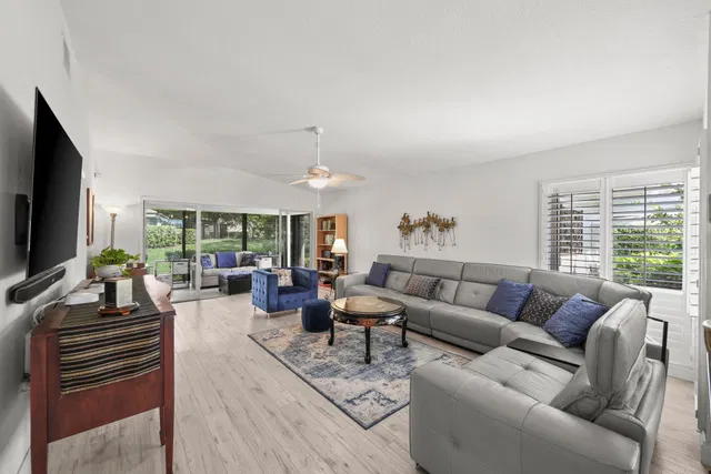 Jonathan's Landing Jupiter FL Residence photo 21
