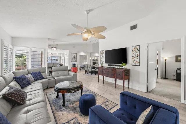 Jonathan's Landing Jupiter FL Residence photo 23