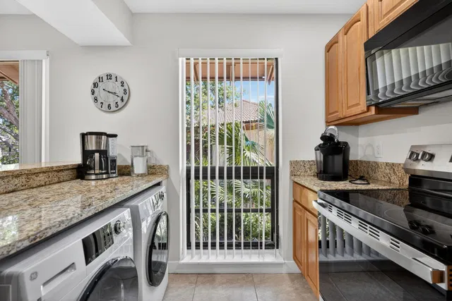 PGA National Palm Beach Gardens Residence photo 9