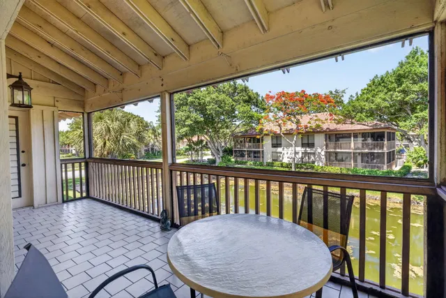 PGA National Palm Beach Gardens Residence photo 34