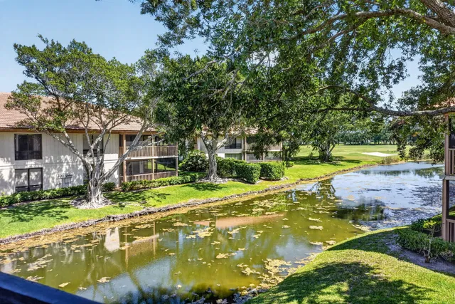 PGA National Palm Beach Gardens Residence photo 38