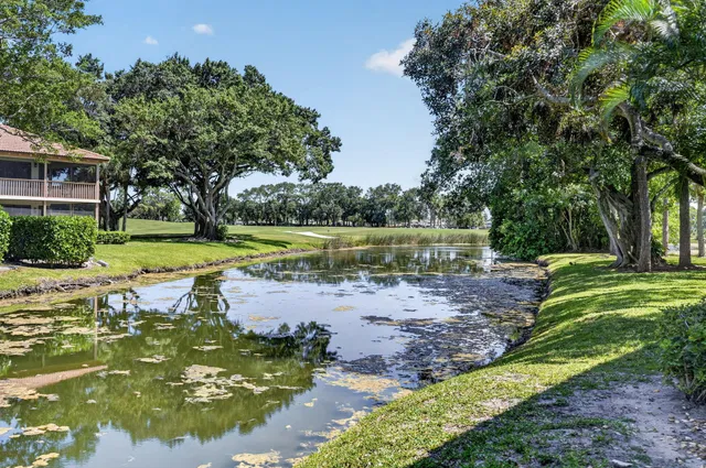 PGA National Palm Beach Gardens Residence photo 40
