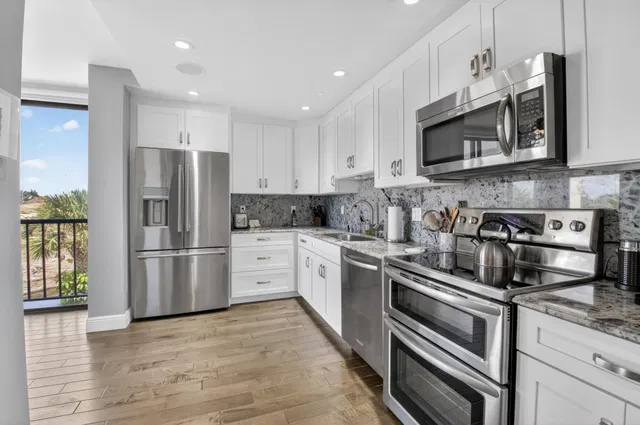 Boca West Country Club Unit 725 photo 4