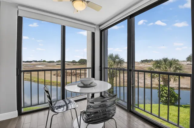 Boca West Country Club Unit 725 photo 5