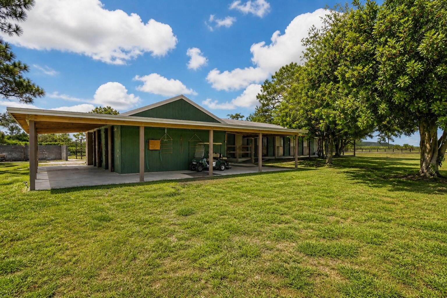 Residence photo 6