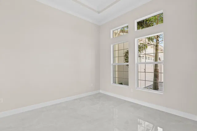 Residence photo 11