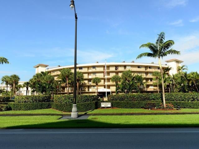 3605 S Ocean Boulevard #338