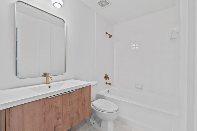 Courtyards in Cityplace Unit 106 photo 12