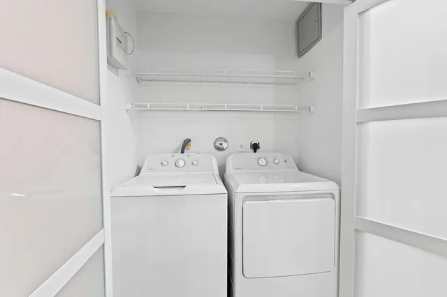 Courtyards in Cityplace Unit 106 photo 16