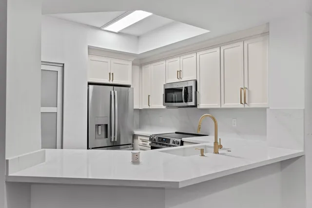 Courtyards in Cityplace Unit 106 photo 20