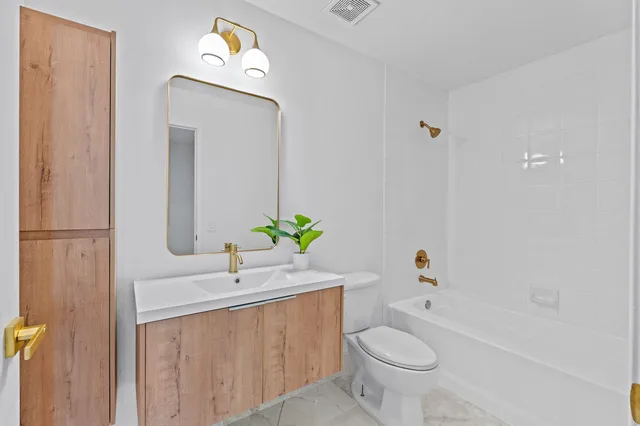 Courtyards in Cityplace Unit 106 photo 26