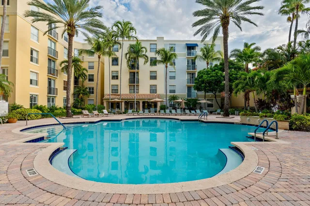 Courtyards in Cityplace Unit 106 photo 41