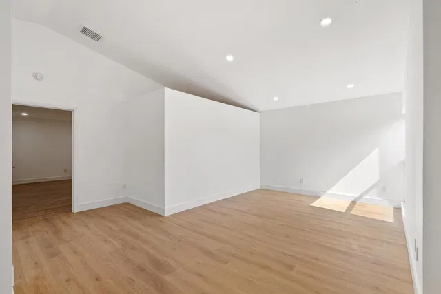 Residence photo 11