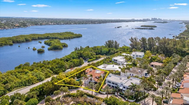 Sloan's Curve Palm Beach Residence photo 30