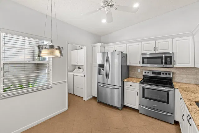 Residence photo 9