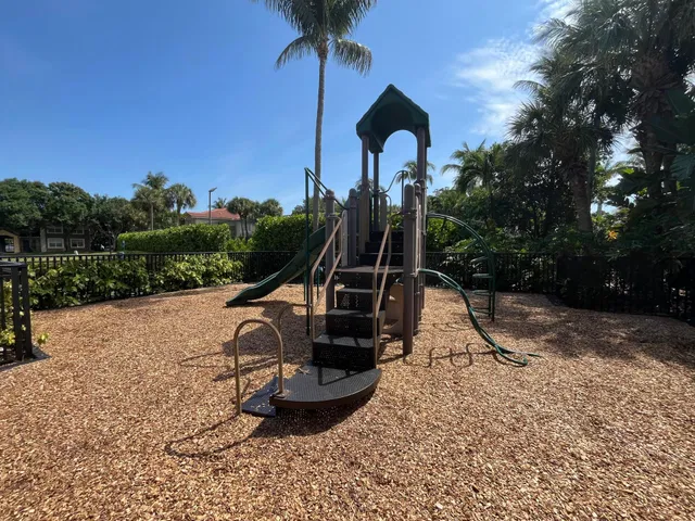 Unit 306 photo 30