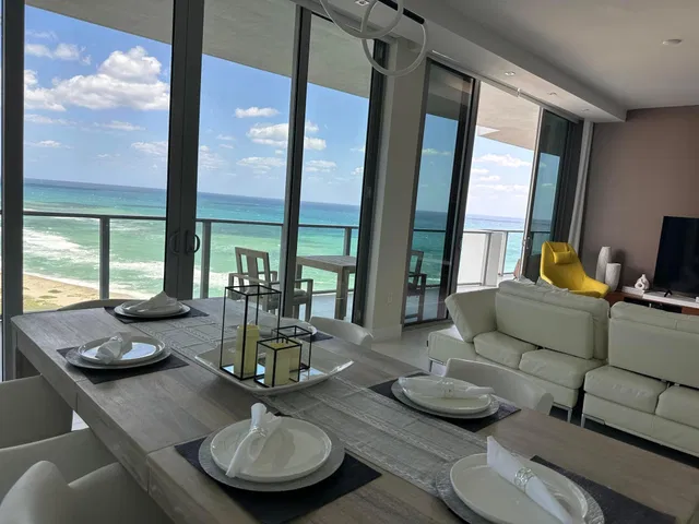 Amrit Ocean Resort & Residences Unit # H-1701 photo 3