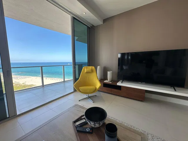 Amrit Ocean Resort & Residences Unit # H-1701 photo 5