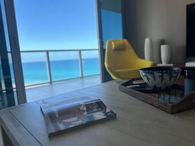 Amrit Ocean Resort & Residences Unit # H-1701 photo 7
