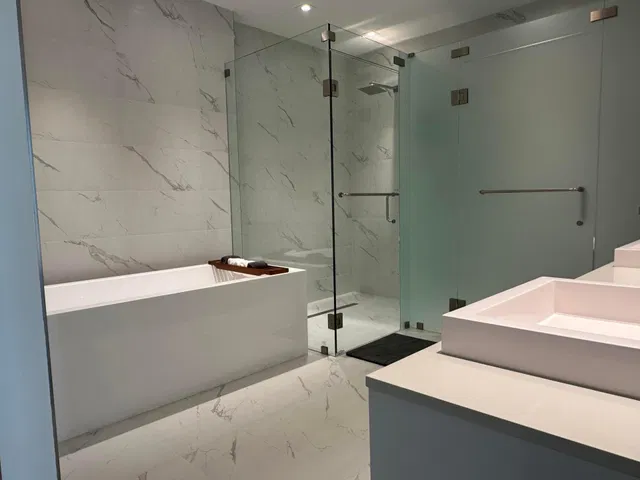 Amrit Ocean Resort & Residences Unit # H-1701 photo 24