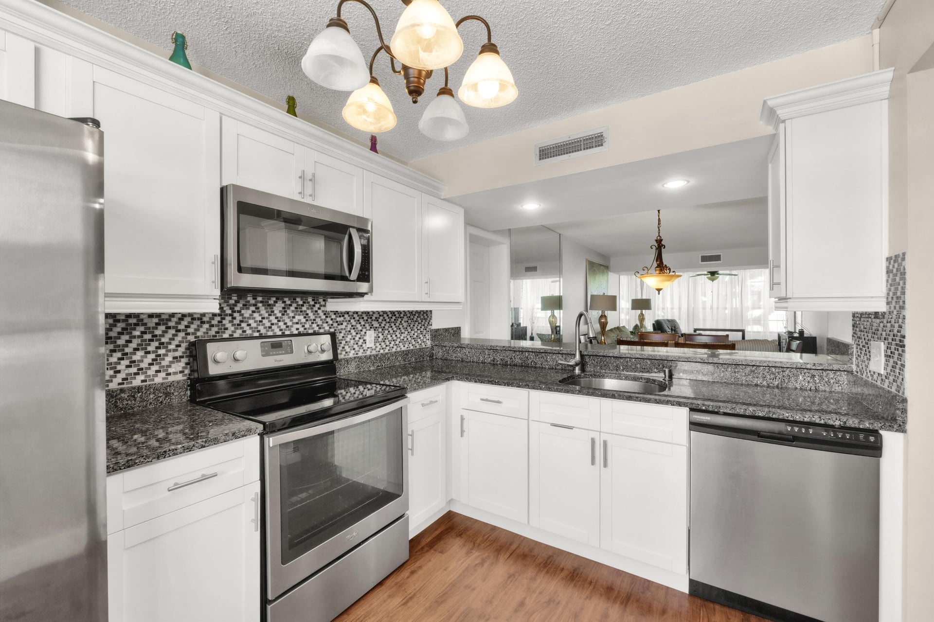 Unit 202 photo 10