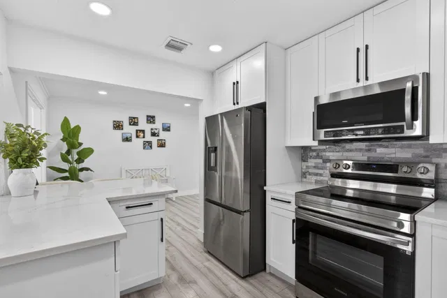SoSo West Palm Beach Residence photo 19