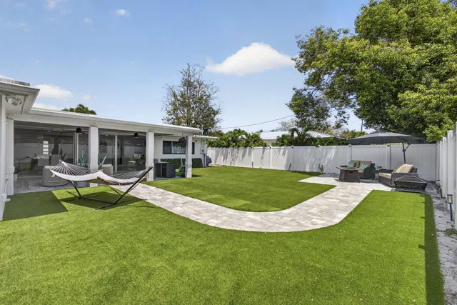 SoSo West Palm Beach Residence photo 57