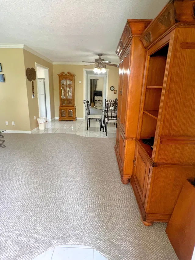 Residence photo 8