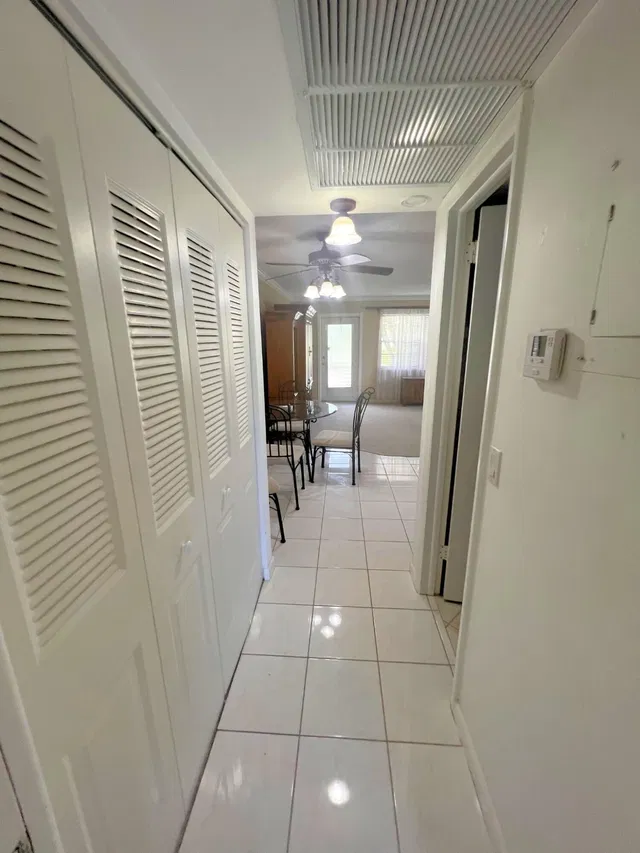 Residence photo 10