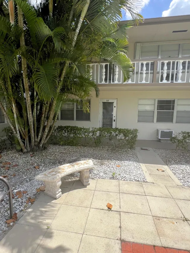 Residence photo 26