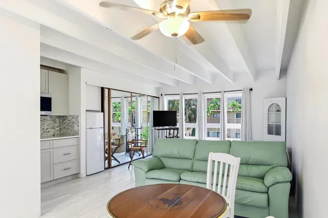 4001 S Ocean South Palm Beach Unit 209 photo 6