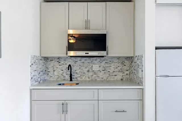 4001 S Ocean South Palm Beach Unit 209 photo 7
