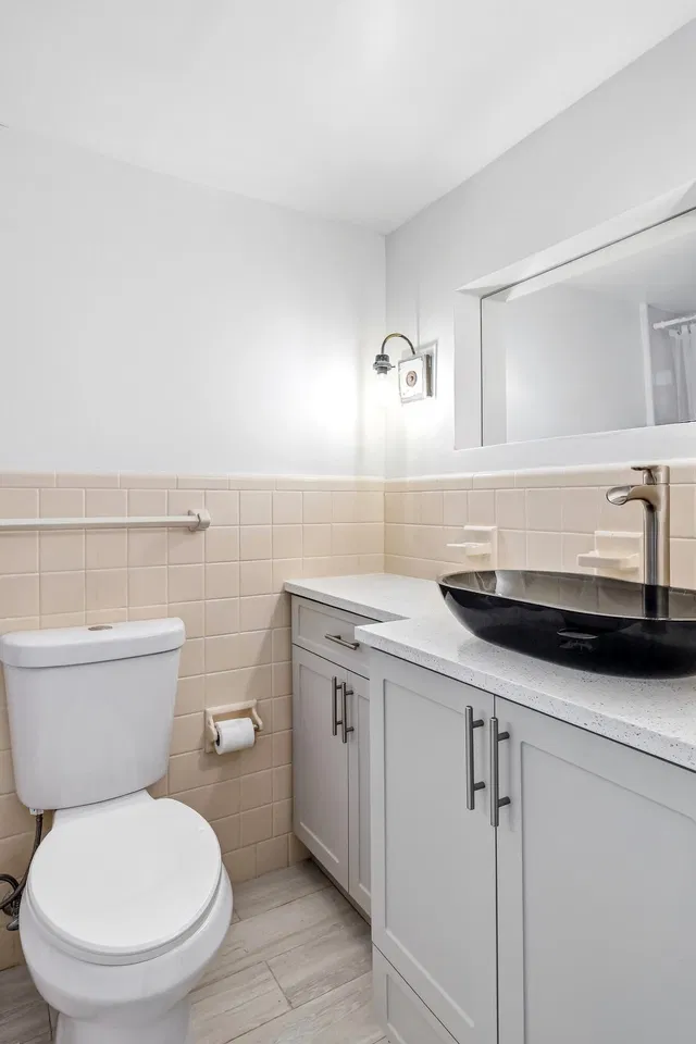 4001 S Ocean South Palm Beach Unit 209 photo 9