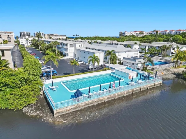 4001 S Ocean South Palm Beach Unit 209 photo 13