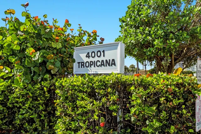 4001 S Ocean South Palm Beach Unit 209 photo 17