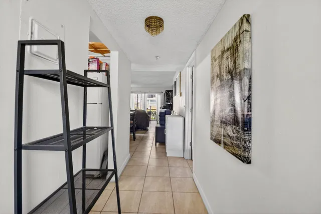 Unit 105 photo 12
