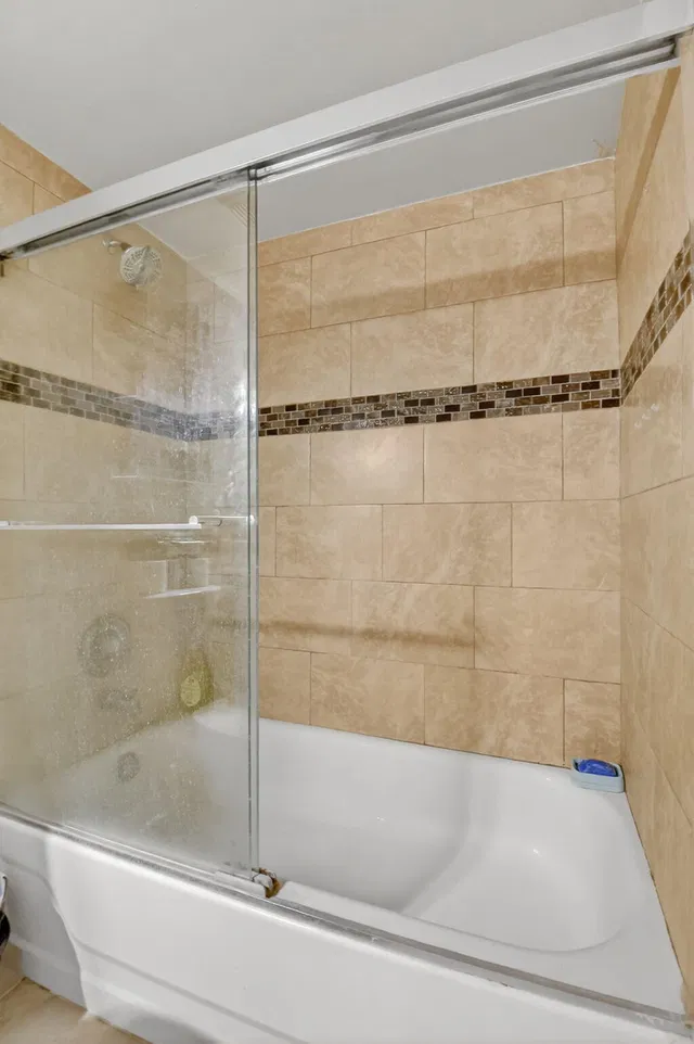 Unit 105 photo 26