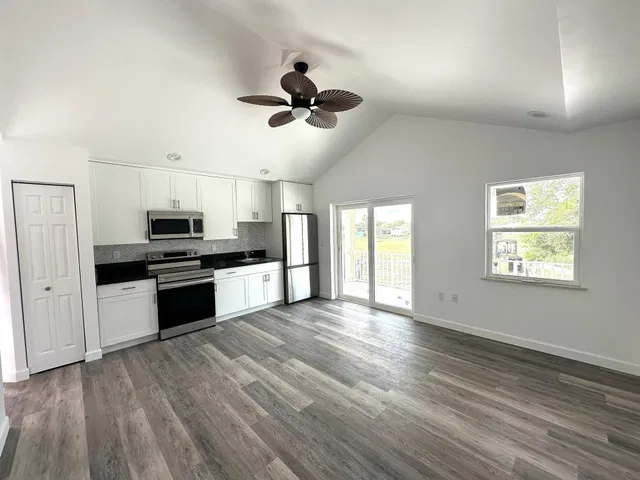 Residence photo 7