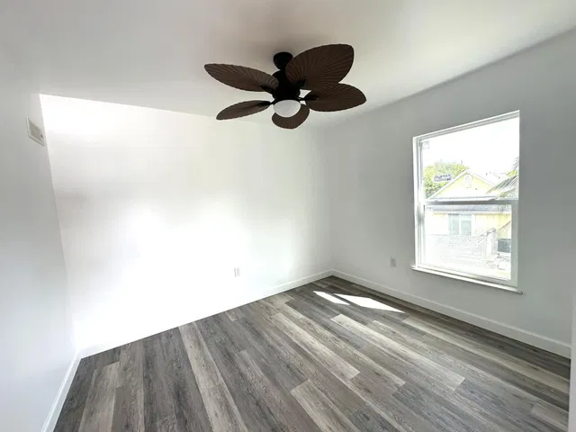 Residence photo 11