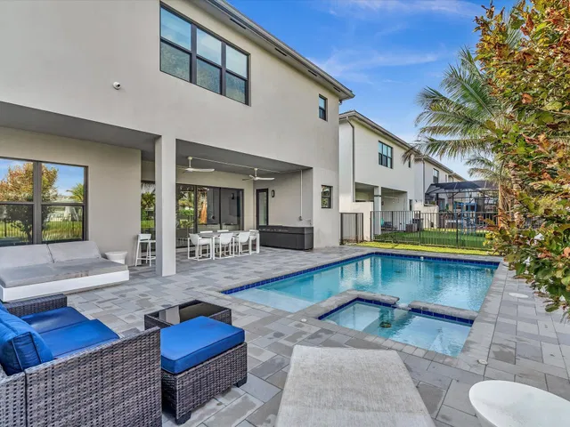 Boca Bridges Residence photo 57
