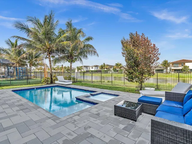 Boca Bridges Residence photo 59