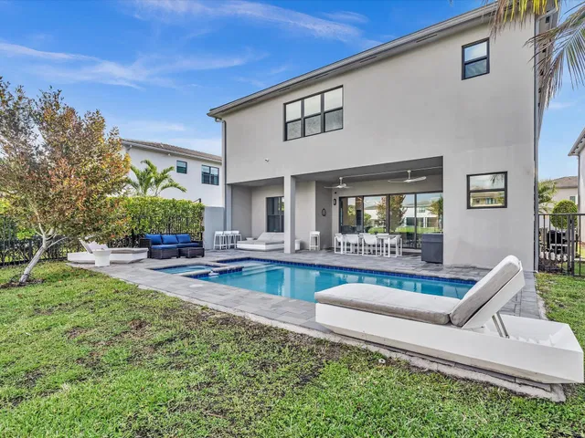 Boca Bridges Residence photo 60