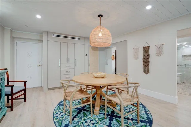 The Patrician of Palm Beach Unit 102 photo 6