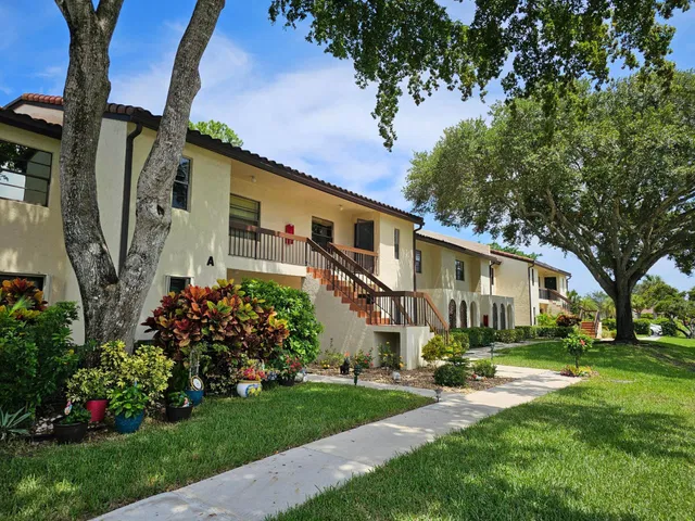 Boca Lago Country Club Homes Unit 3d photo 21