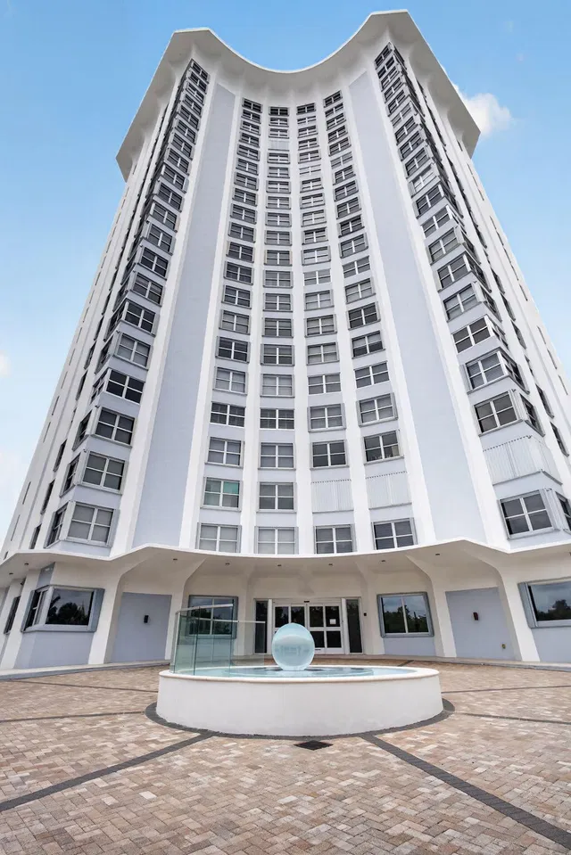 Corniche Singer Island Unit 1004 photo 23