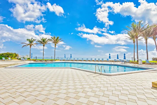 Corniche Singer Island Unit 1004 photo 28