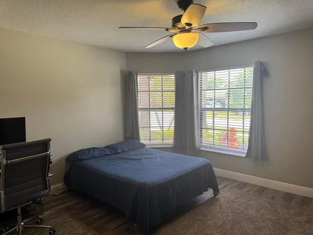 Residence photo 21